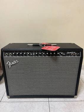 Fender Champion 100 212 amplificatore 100 watt ampli