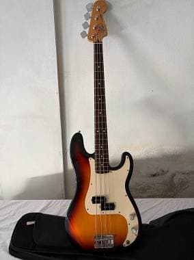 Fender Precision bass MIM made in Mexico vendo