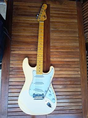 G&L S500 Tribute series