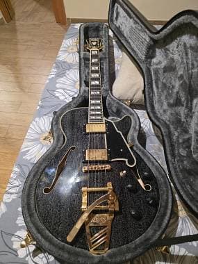D'Angelico Guitars Excel