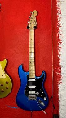 Fender Stratocaster Chitarra assemblata