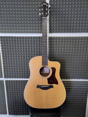 Vendo Taylor 210ce