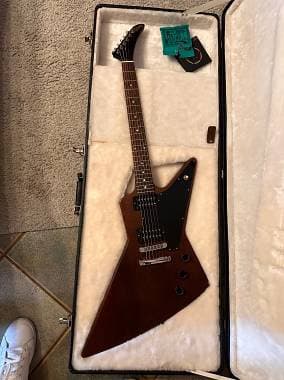 Gibson Explorer 2008 nitro finish worn brown