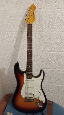 Vintage Reissued V6 Stratocaster