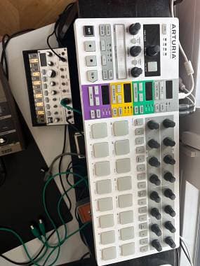 Arturia Beatstep Pro