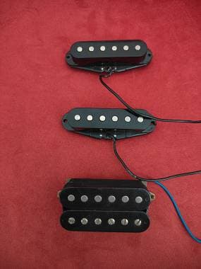 SET superstrat HSS preso da squier stagemaster anni'90