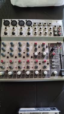 Behringer UB1202FX