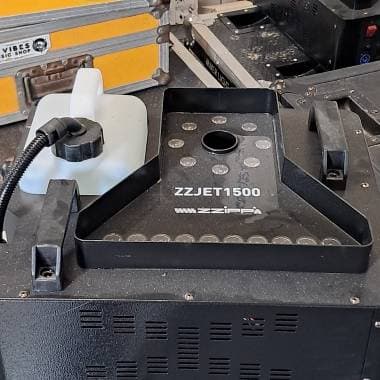 MACCHINA FUMO VERTICALE ZZJET 1500