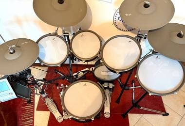 Efnote 3x + TAMA Cobraspeed 310 e High hat stand