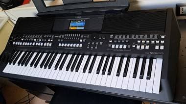 Yamaha Psr sx600