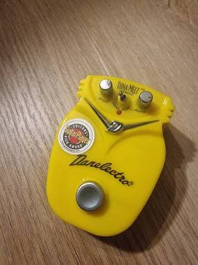 Danelectro tremolo tuna melt