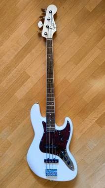 Squier by Fender Limited Edition Classic Vibe Mid-60s Jazz Bass