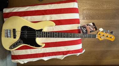 Eko Vjb-200b jazz bass style