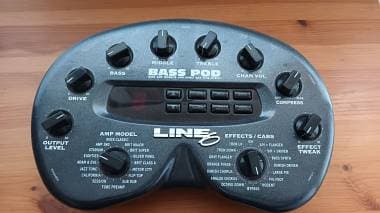 Multieffetto per basso Line6 Pod fagiolino