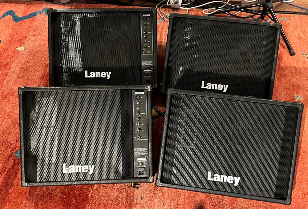 Laney CP12 - Monitorset, 2 aktiv, 2 passiv