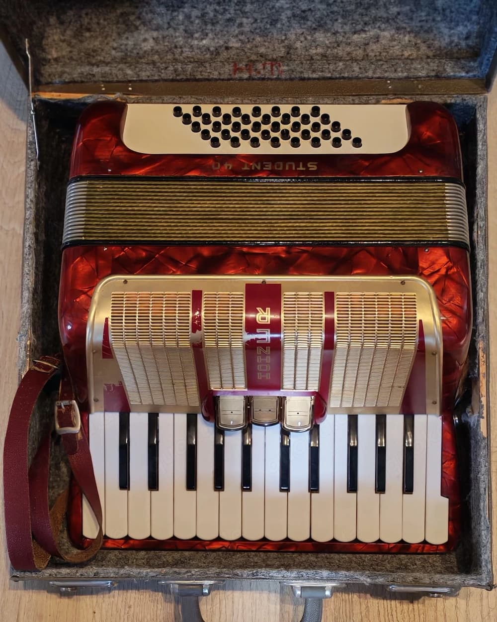 Hohner Student 40 Akkordeon mit Originalkoffer