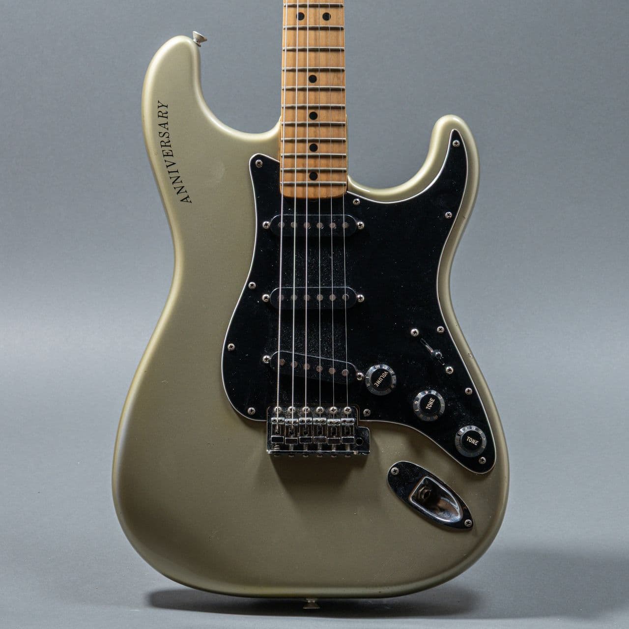Fender 25th Anniversary Stratocaster 1979, Silver