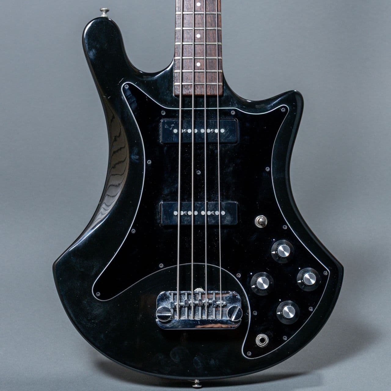 Guild B-302 1978, Black