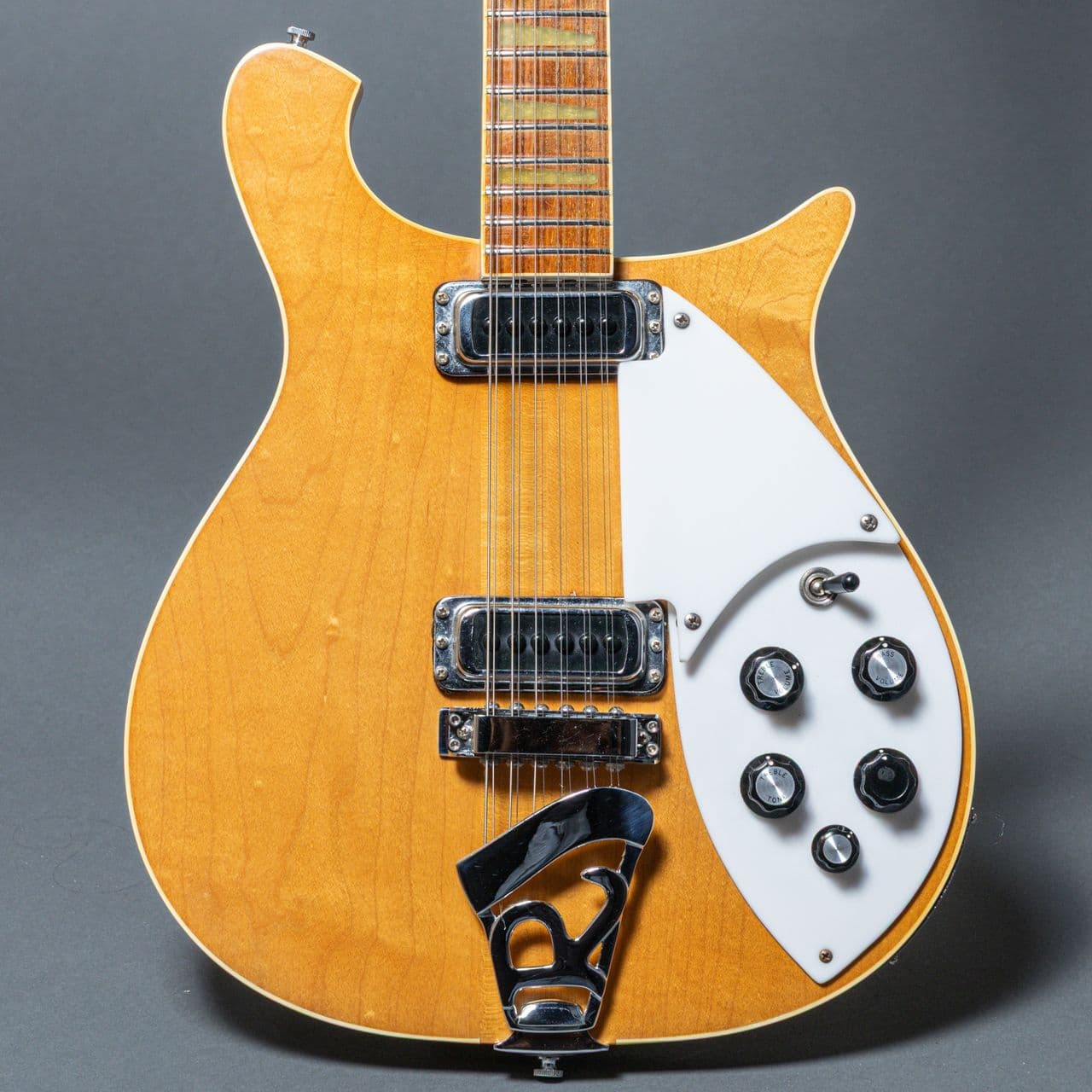 Rickenbacker 620-12 1982, Maple Glo