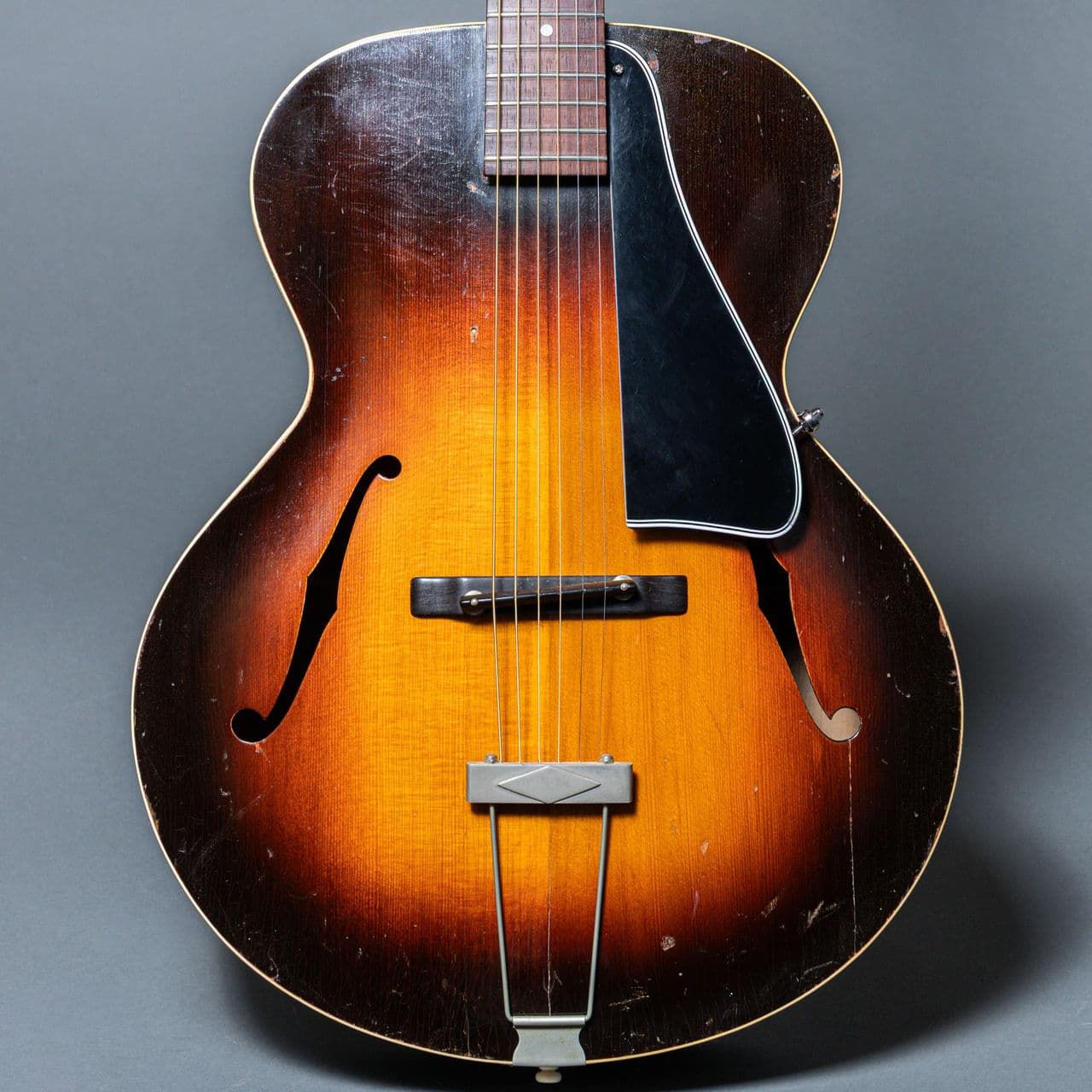 Gibson L-50 1930s, Sunburst