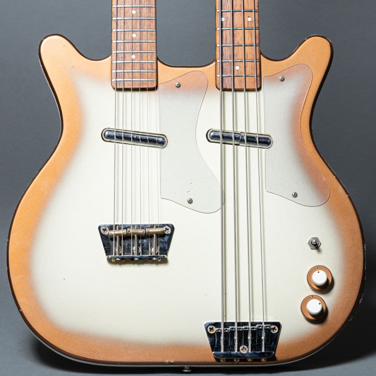 Danelectro 3923 6/4 Doubleneck 1966, Copperburst