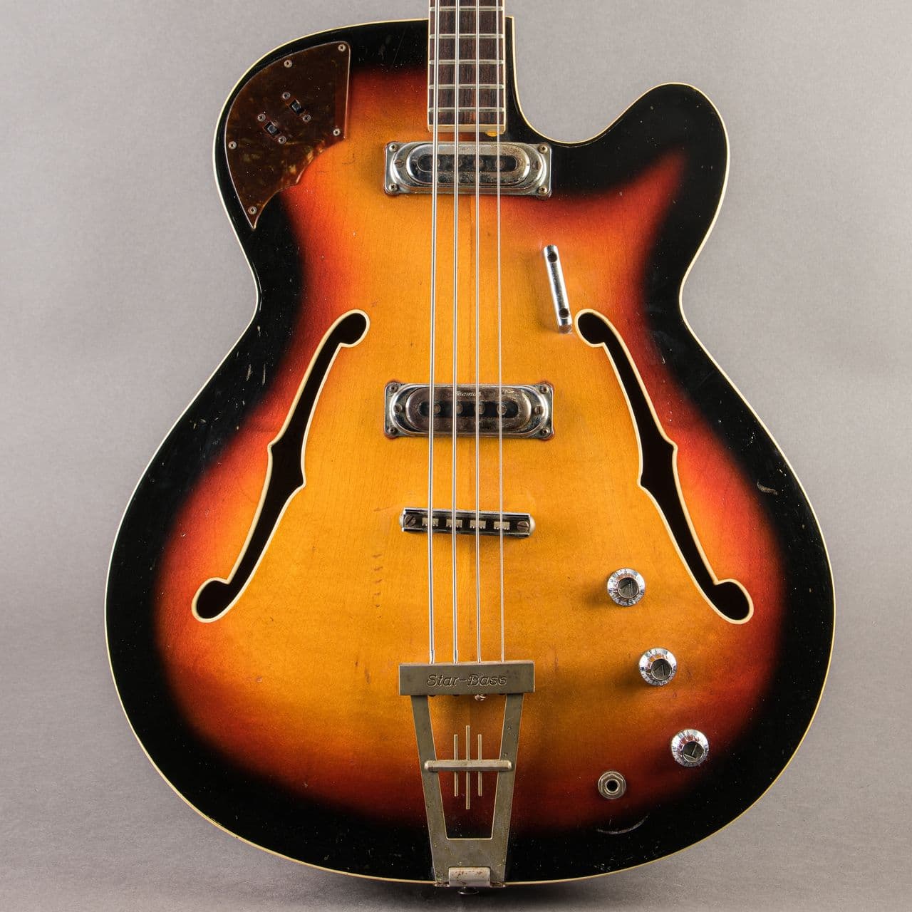 Framus 5/150 1962, Sunburst (Featured in Spinal Tap II)