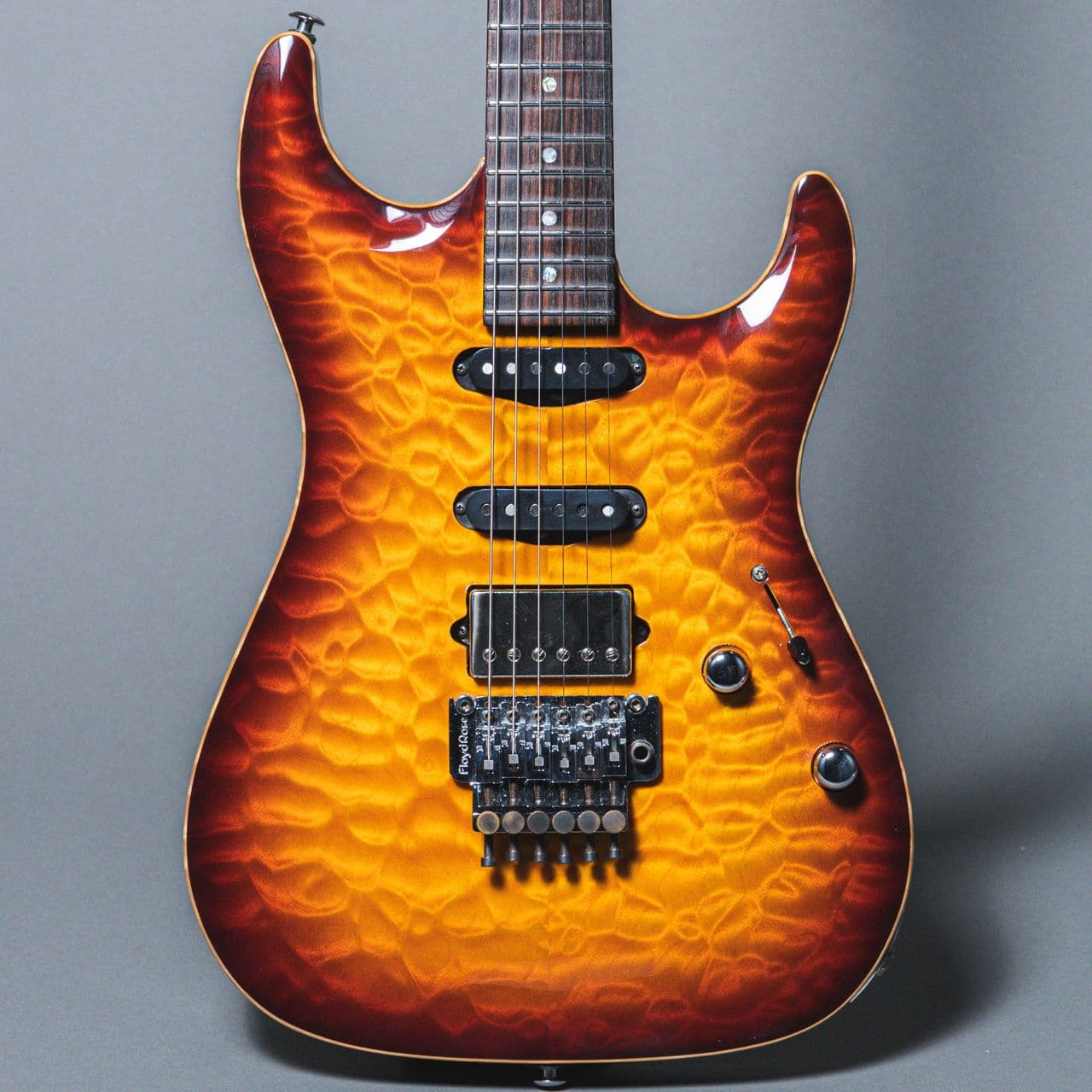 Suhr Carved Top Standard 2000s, Sunburst