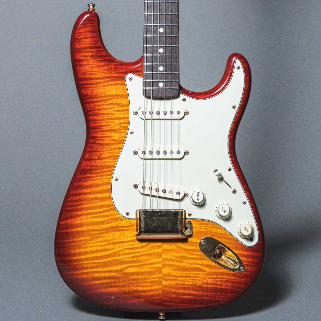 Fender Custom Shop 1960 JMT Stratocaster 1997, Cherry Sunburst Flame