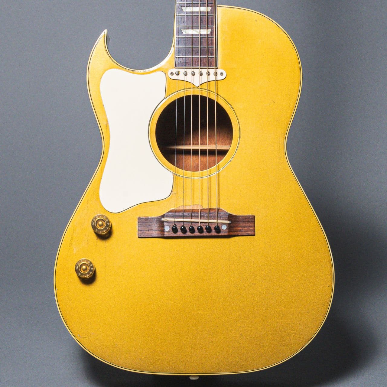 Gibson CF-100E 1954, Gold