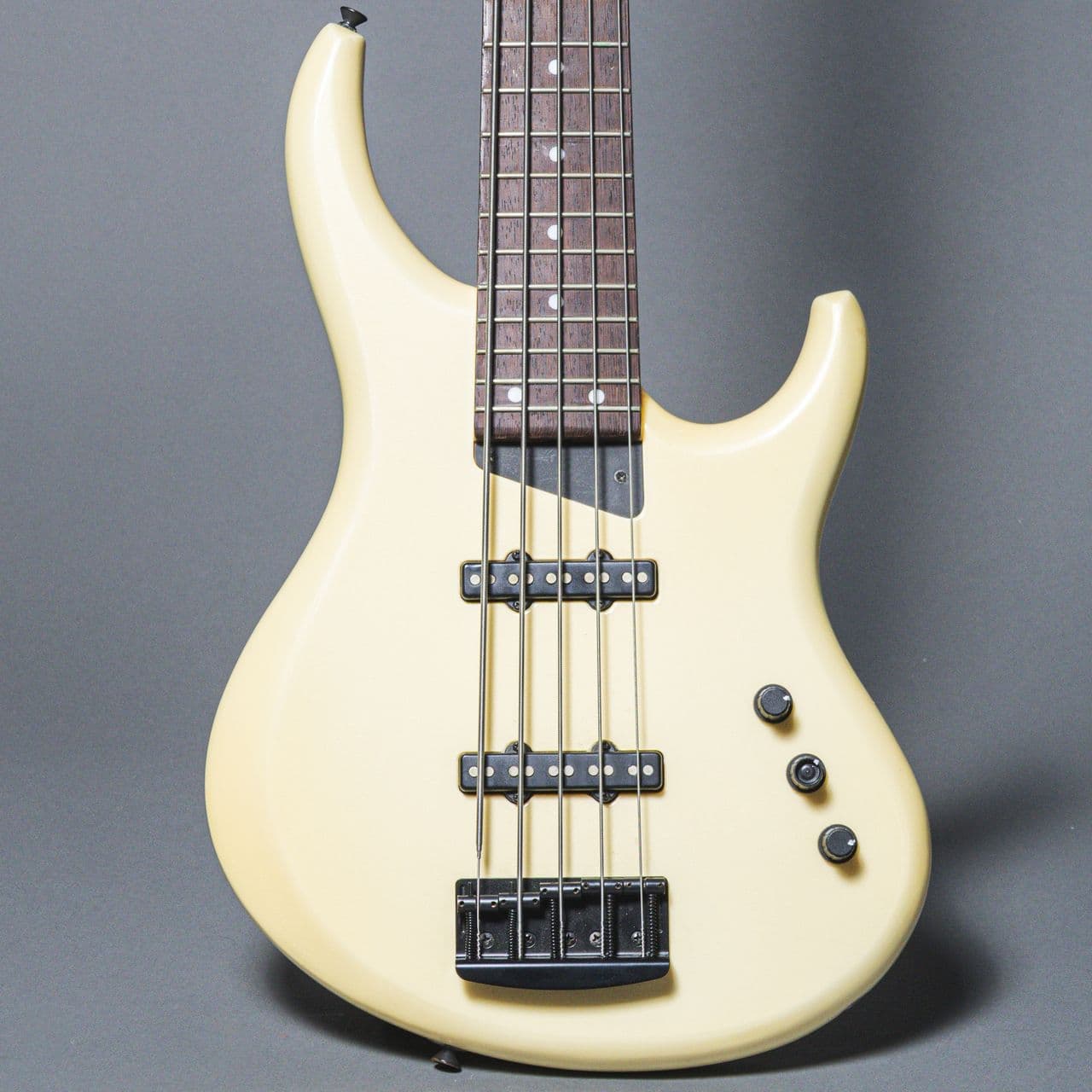 MTD Kingston 5 String 2000, Pearl White