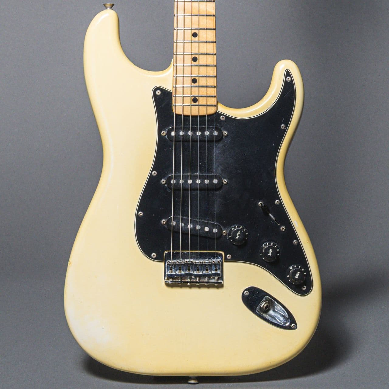 Fender Stratocaster Hardtail 1976, White