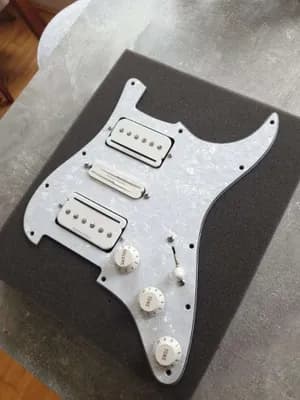 Fender Stratocaster HSH loaded Pickguard