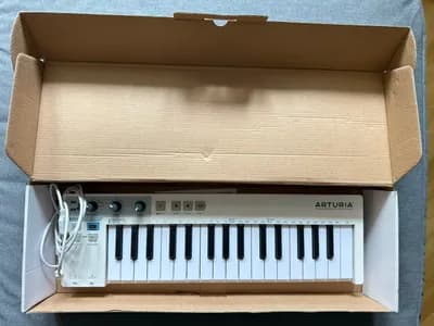 Arturia KeyStep - MIDI Controller / Sequencer + Original Box