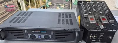DJ-Set: Mixer-Amplifier-Boxen