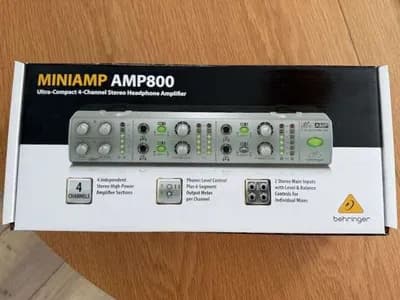 Behringer Amp800