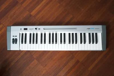 Midi Keyboard Swissonic EasyKey49