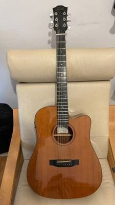 Acoustic electric Duke Plug-in Gitarre