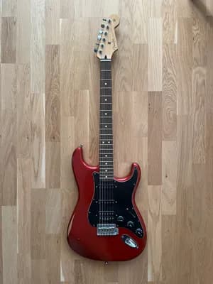 NEUE FENDER ROAD WORN PLAYER STRAT HSS RW (2013)