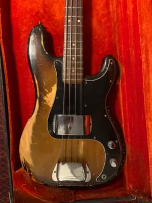 Fender Precision Bass 1978 - Excellent Condition - Seymour Duncan & Original Pickups - Vintage Fender Case