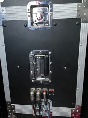 Silent Guitar Box mit 12" Celestion G12T-75