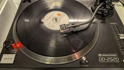 OMNITRONIC DD-2520 PROFESSIONAL DIRECT DRIVE TURNTABLE - hochwertiger Direktantrieb - USB Anschluß zum digitalisieren - sehr guter Zustand