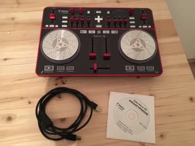 Vestax Typhoon DJ Controller
