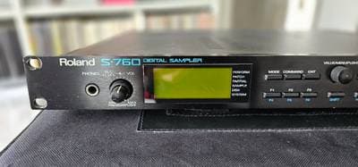 Roland S-760 Digital Sampler - 32 MB Vollausbau (Maximum) - US-Version