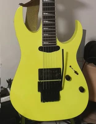 Ibanez RG565R DY (Desert Sun Yellow) - Wie neu!
