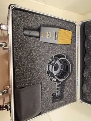 AKG C414 XL II