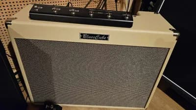 Roland Blues Cube Artist 212