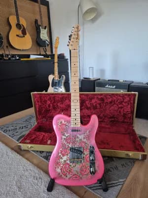 Fender Telecaster 69 Pink Paisley MIJ