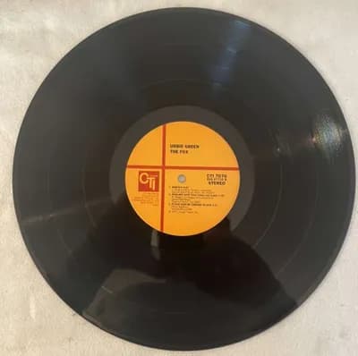 "LP- NO COVER " Urbie Green The Fox Label: CTI Records CTI 7070, CTI Records CTI 7070-H Format: Vinyl, LP Land: Netherlands Veröffentlicht: 1977 Genre: Jazz / NO COVER
