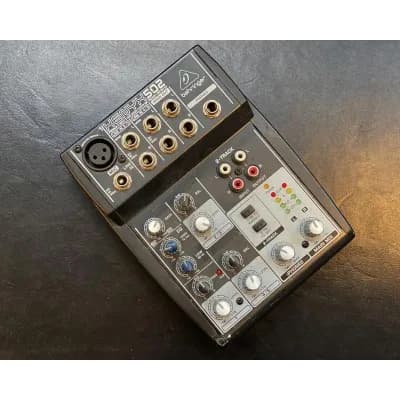 Behringer XENYX 502 Analog Mischpult - neuwertig, unbenutzt