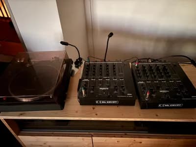 Mc Crypt Professional DJ Mixer (Mischpulte - 2 Stück vorhanden)